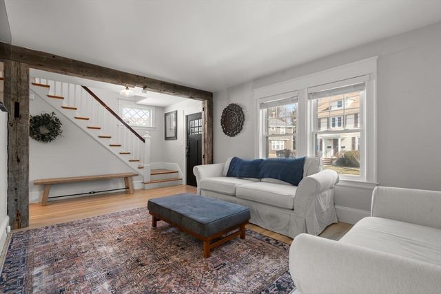 41 Capital St, Newton, MA 02458