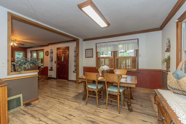 2321 Mount Auburn Road, Evansville, IN 47720