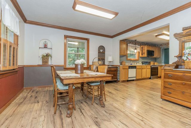 2321 Mount Auburn Road, Evansville, IN 47720