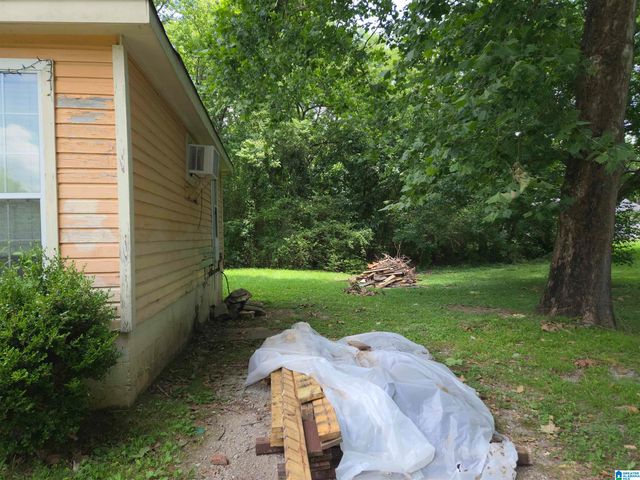 905 BELVIEW STREET, Bessemer, AL 35020