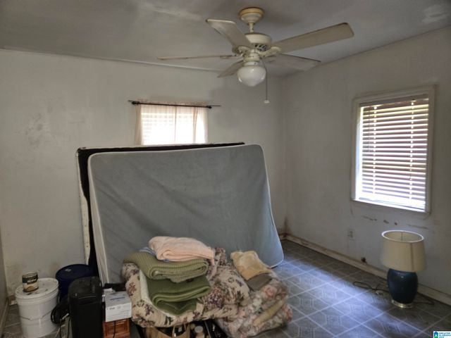 905 BELVIEW STREET, Bessemer, AL 35020