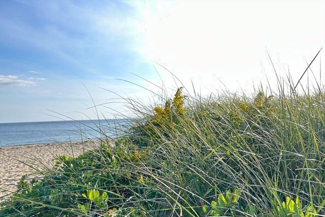 34 Pleasant St 3, Dennis, MA 02660