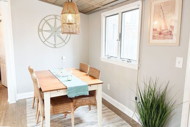 34 Pleasant St 3, Dennis, MA 02660