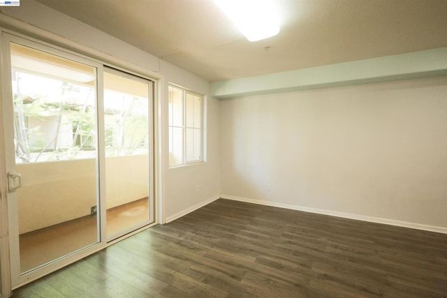 45 Parc Pl, Milpitas, CA 95035