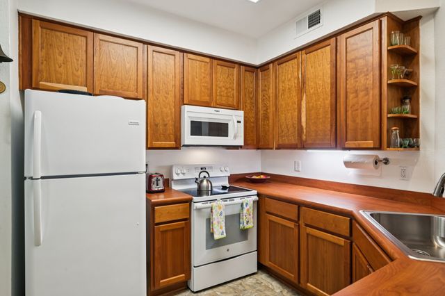 9955 Waterfront Trail, Rowlett, TX 75087