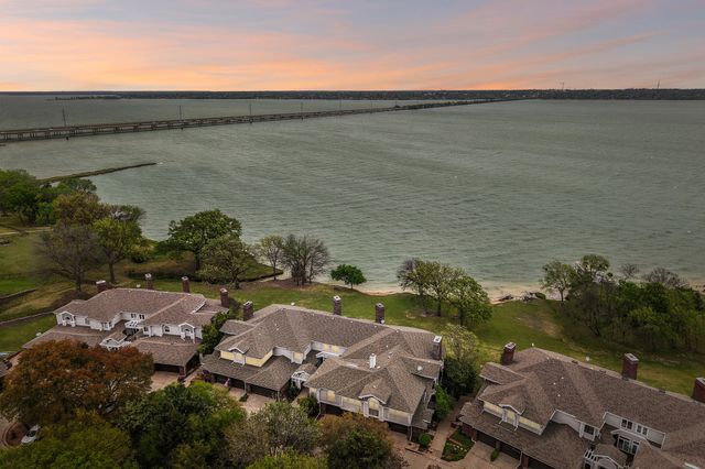 9955 Waterfront Trail, Rowlett, TX 75087