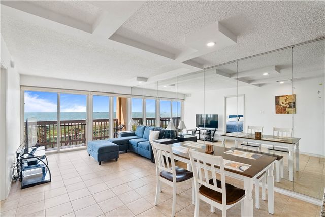 4000 Surfside Blvd 206, Corpus Christi, TX 78402