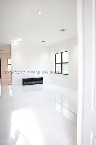 4499 SW 173rd Ave, Miramar, FL 33029