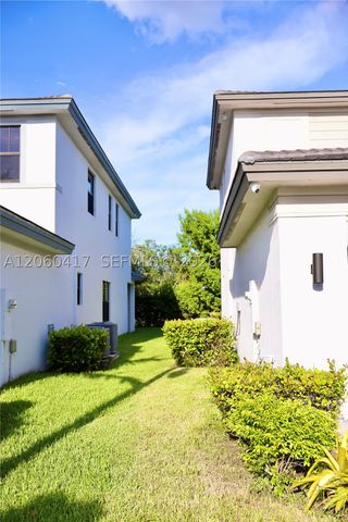 4499 SW 173rd Ave, Miramar, FL 33029