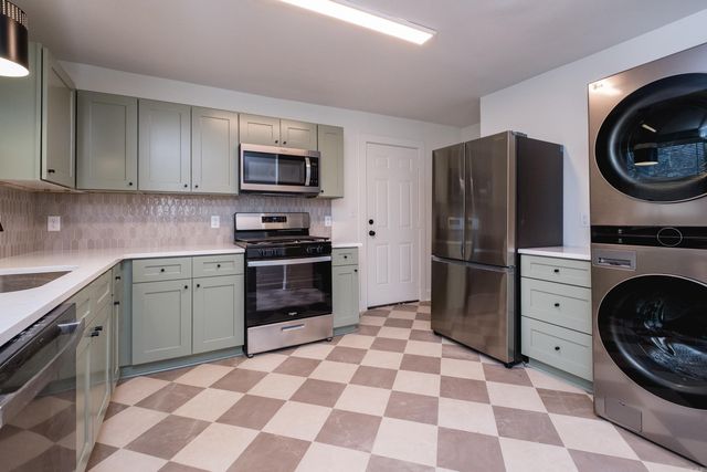 702 S Maple Street, Little Rock, AR 72205