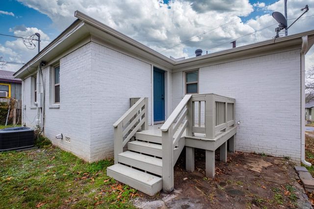 702 S Maple Street, Little Rock, AR 72205