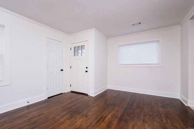 702 S Maple Street, Little Rock, AR 72205