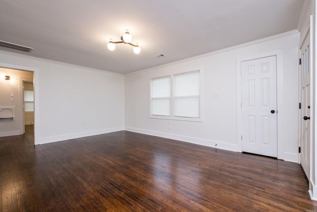 702 S Maple Street, Little Rock, AR 72205