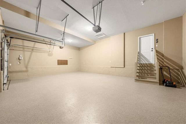 2110 NW Ashurst Drive, Lee's Summit, MO 64081