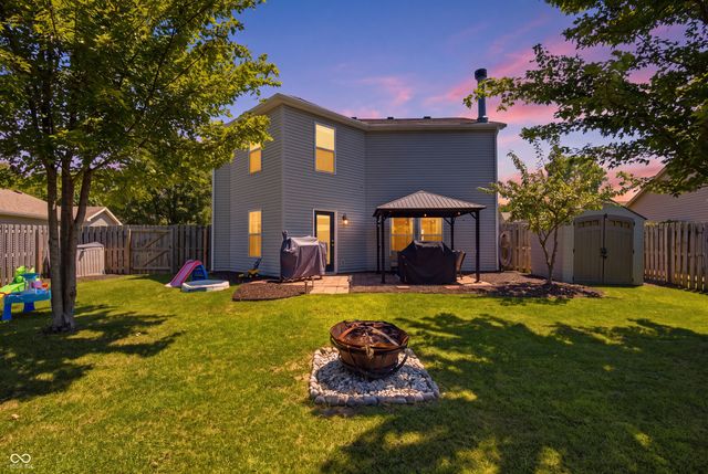 640 Streamside Drive, Greenfield, IN 46140
