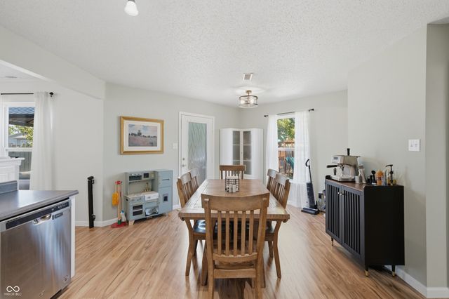640 Streamside Drive, Greenfield, IN 46140