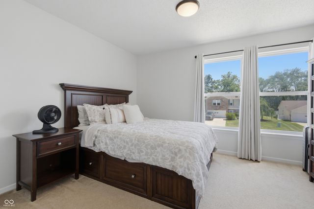 640 Streamside Drive, Greenfield, IN 46140