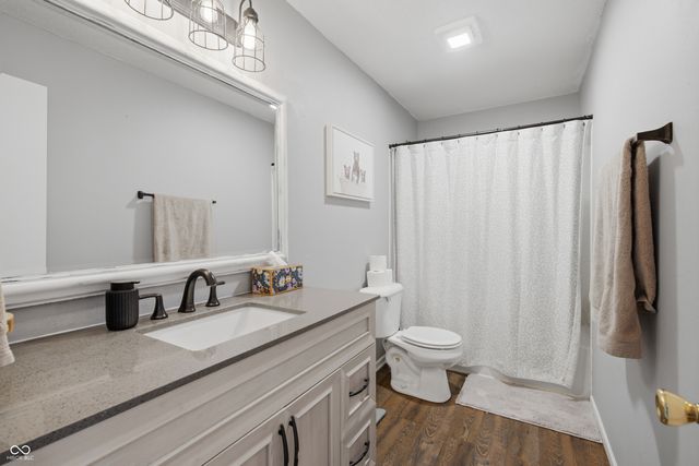 640 Streamside Drive, Greenfield, IN 46140