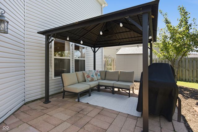640 Streamside Drive, Greenfield, IN 46140
