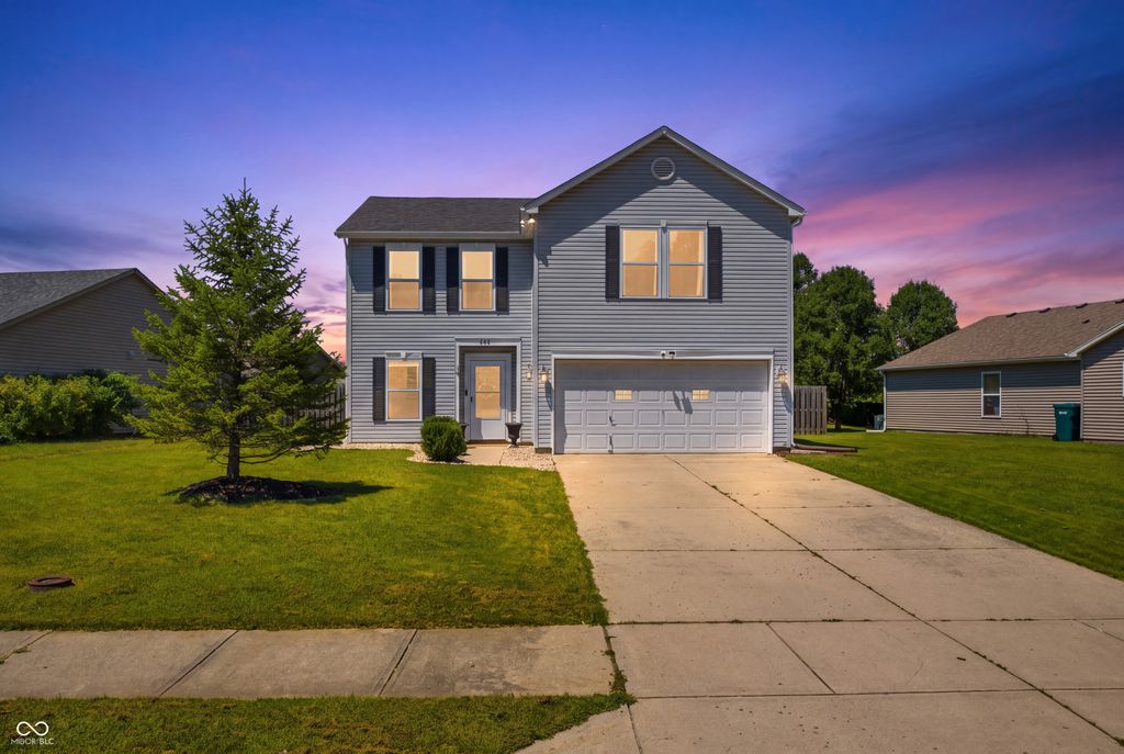 640 Streamside Drive, Greenfield, IN 46140