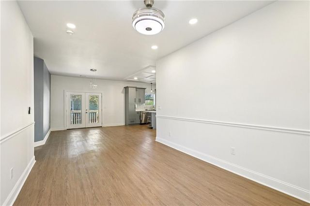 32 Pine Street, Porterdale, GA 30014