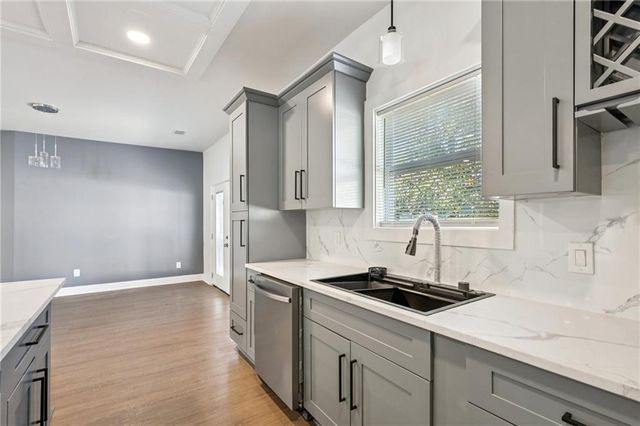 32 Pine Street, Porterdale, GA 30014