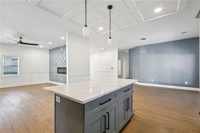 32 Pine Street, Porterdale, GA 30014