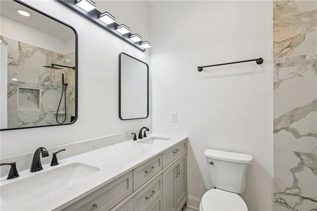 32 Pine Street, Porterdale, GA 30014