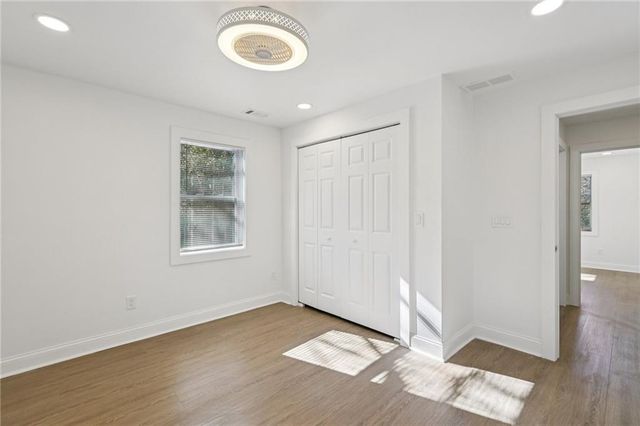 32 Pine Street, Porterdale, GA 30014