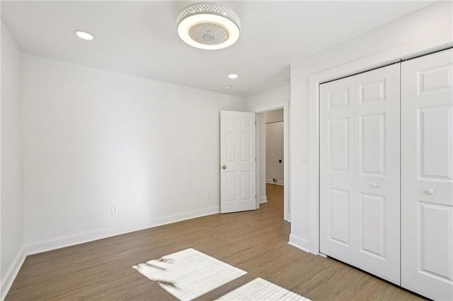 32 Pine Street, Porterdale, GA 30014