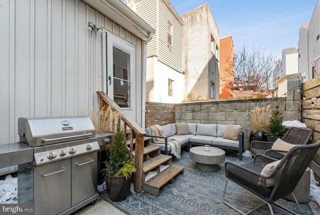 2613 AMBER ST, Philadelphia, PA 19125