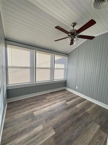 1114 10th Street, Lake Charles, LA 70601