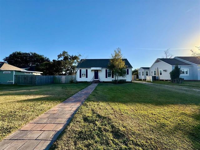 1114 10th Street, Lake Charles, LA 70601