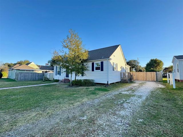 1114 10th Street, Lake Charles, LA 70601