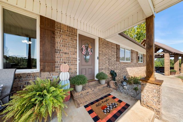 17928 Cathcart Road, Benton, AR 72019