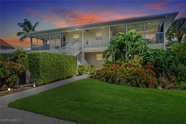 1351 Curlew AVE 104, Naples, FL 34102