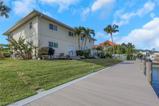 1351 Curlew AVE 104, Naples, FL 34102