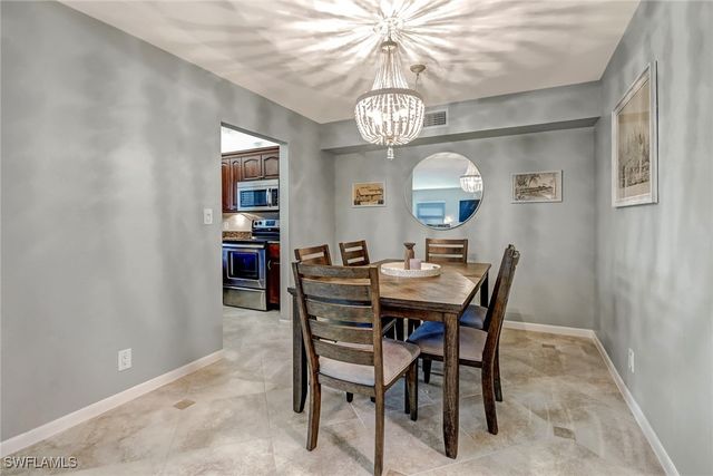 1351 Curlew AVE 104, Naples, FL 34102