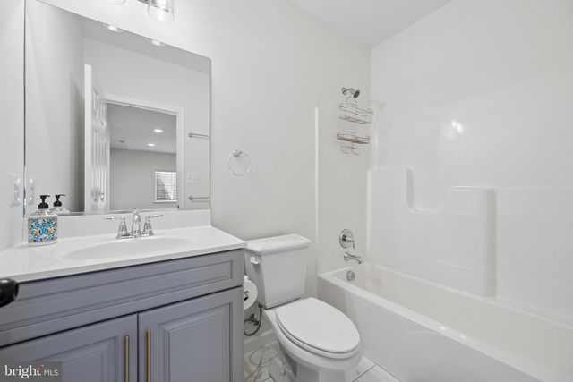 2746 SCARECROW TER, Frederick, MD 21702