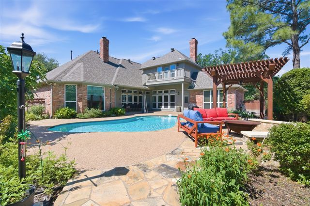 2702 Cottonwood Lane, Colleyville, TX 76034