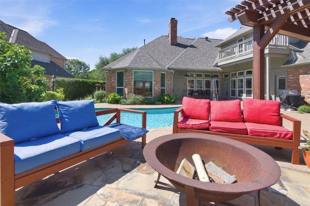 2702 Cottonwood Lane, Colleyville, TX 76034