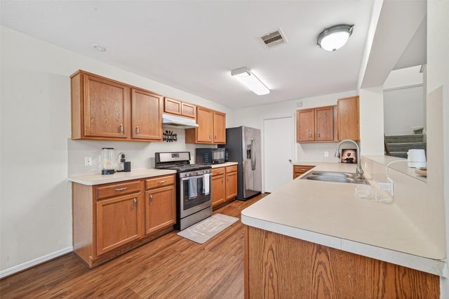 2910 Yearling Colt Court, Houston, TX 77038