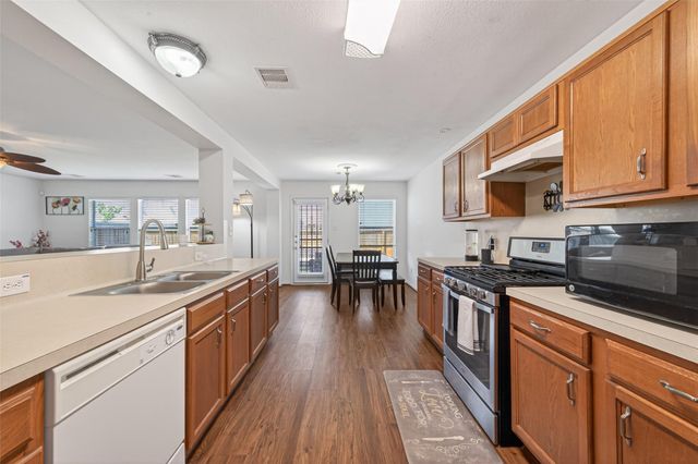 2910 Yearling Colt Court, Houston, TX 77038