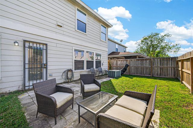 2910 Yearling Colt Court, Houston, TX 77038