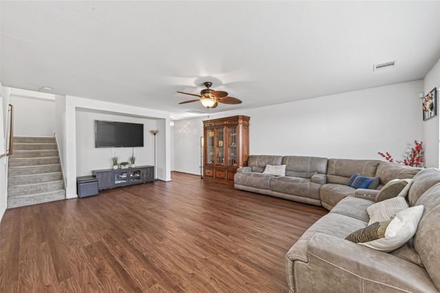 2910 Yearling Colt Court, Houston, TX 77038