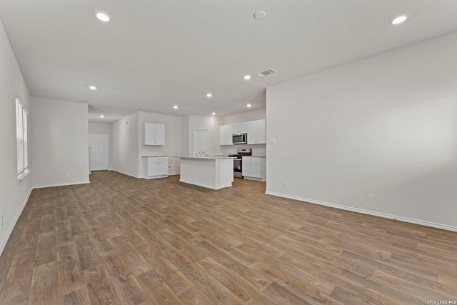 10725 Dazzle, San Antonio, TX 78252