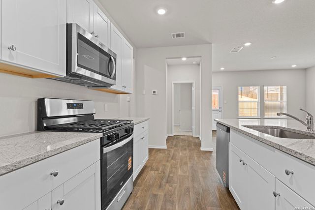 10725 Dazzle, San Antonio, TX 78252