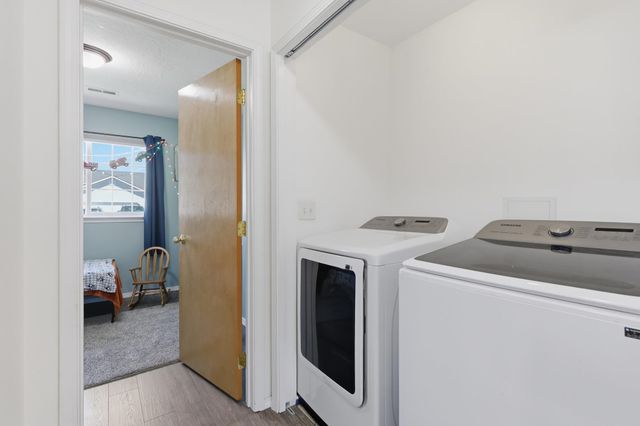 514 E Norma Lee Ave, Medical Lake, WA 99022