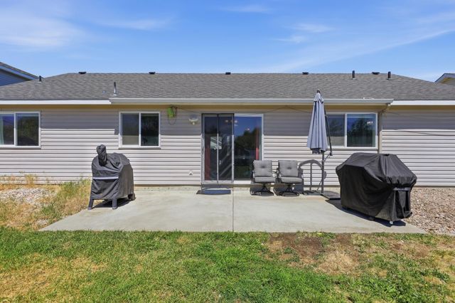 514 E Norma Lee Ave, Medical Lake, WA 99022