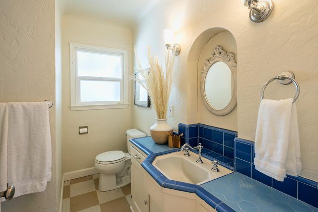 526 E Michigan Avenue, Fresno, CA 93704